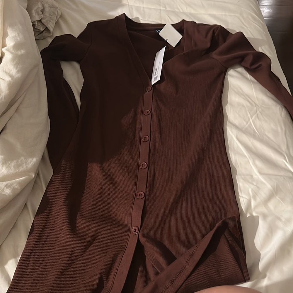 Zara Ribbed Button Sweater - Picture 6 of 7